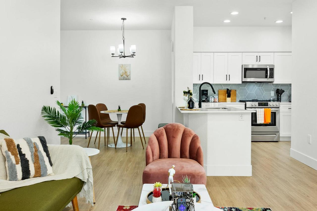 Cozysuites Glendale By The Stadium With Pool 10 Extérieur photo